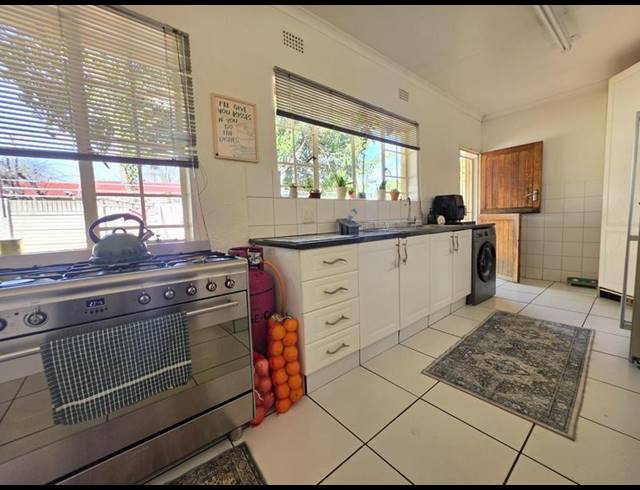 3 BEDROOM HOUSE FOR SALE IN BRACKENDOWNS